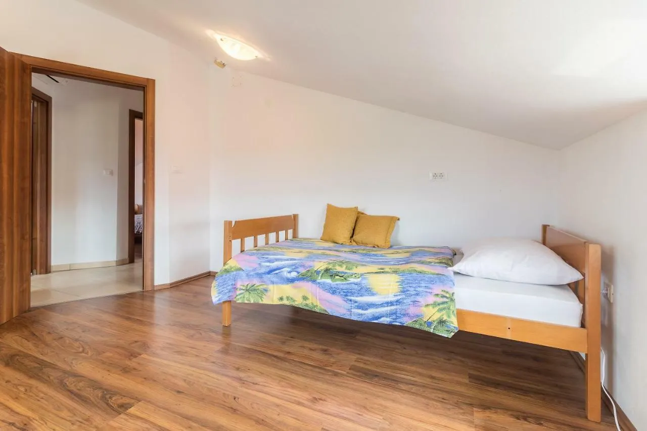 Antonija Apartment Пула