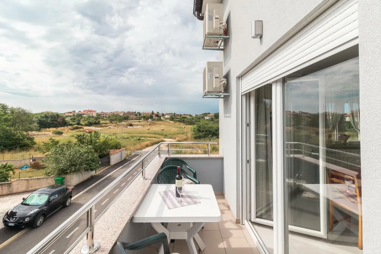 Antonija Apartment Пула