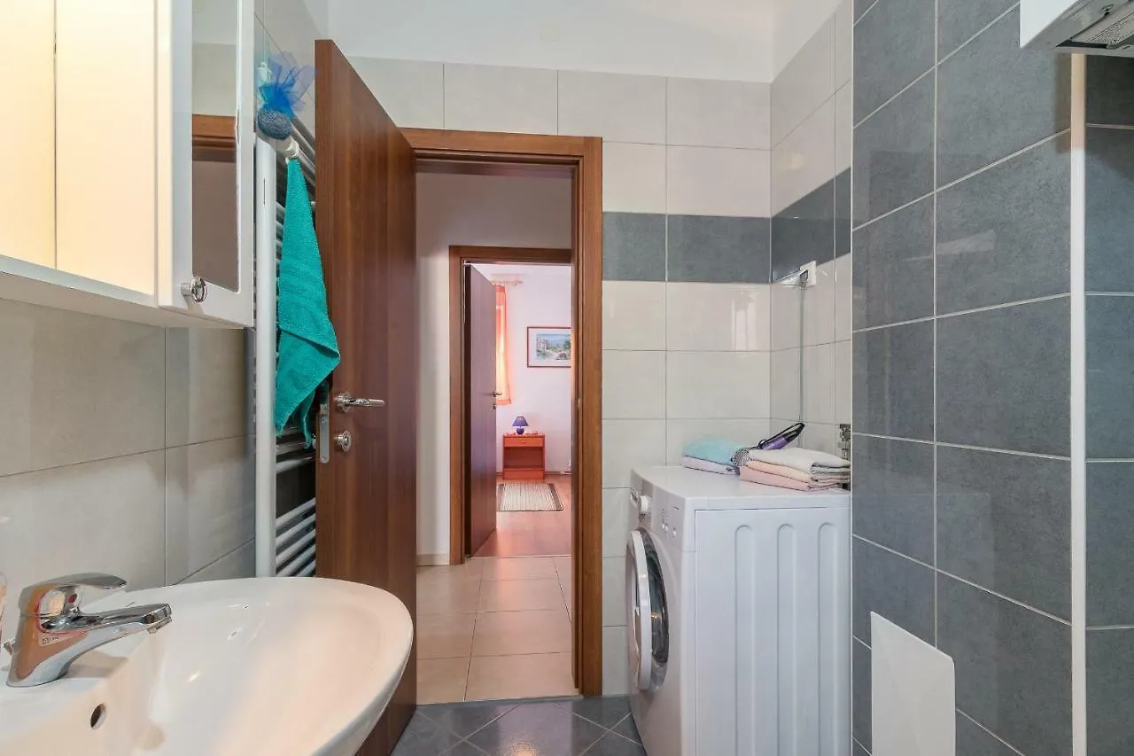 Antonija Apartment Пула