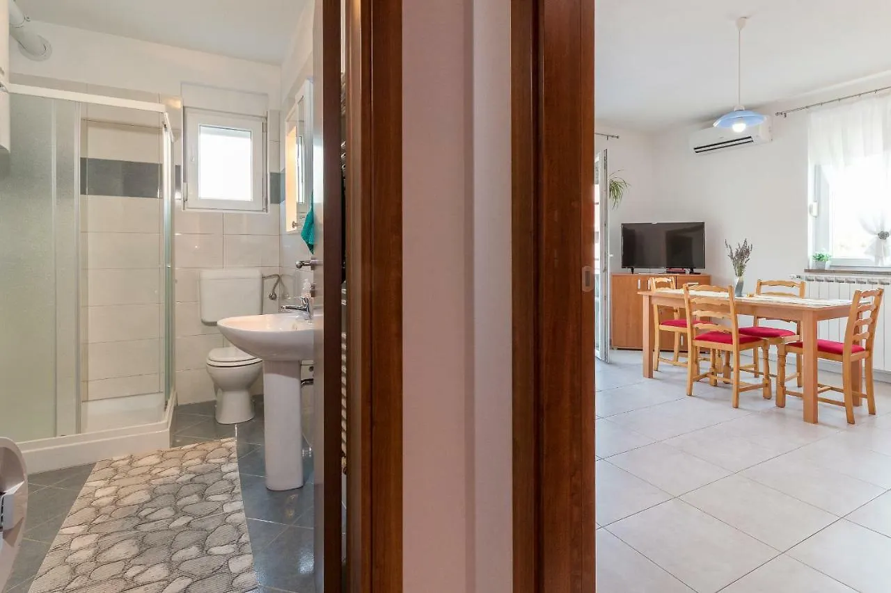 Antonija Apartment Пула