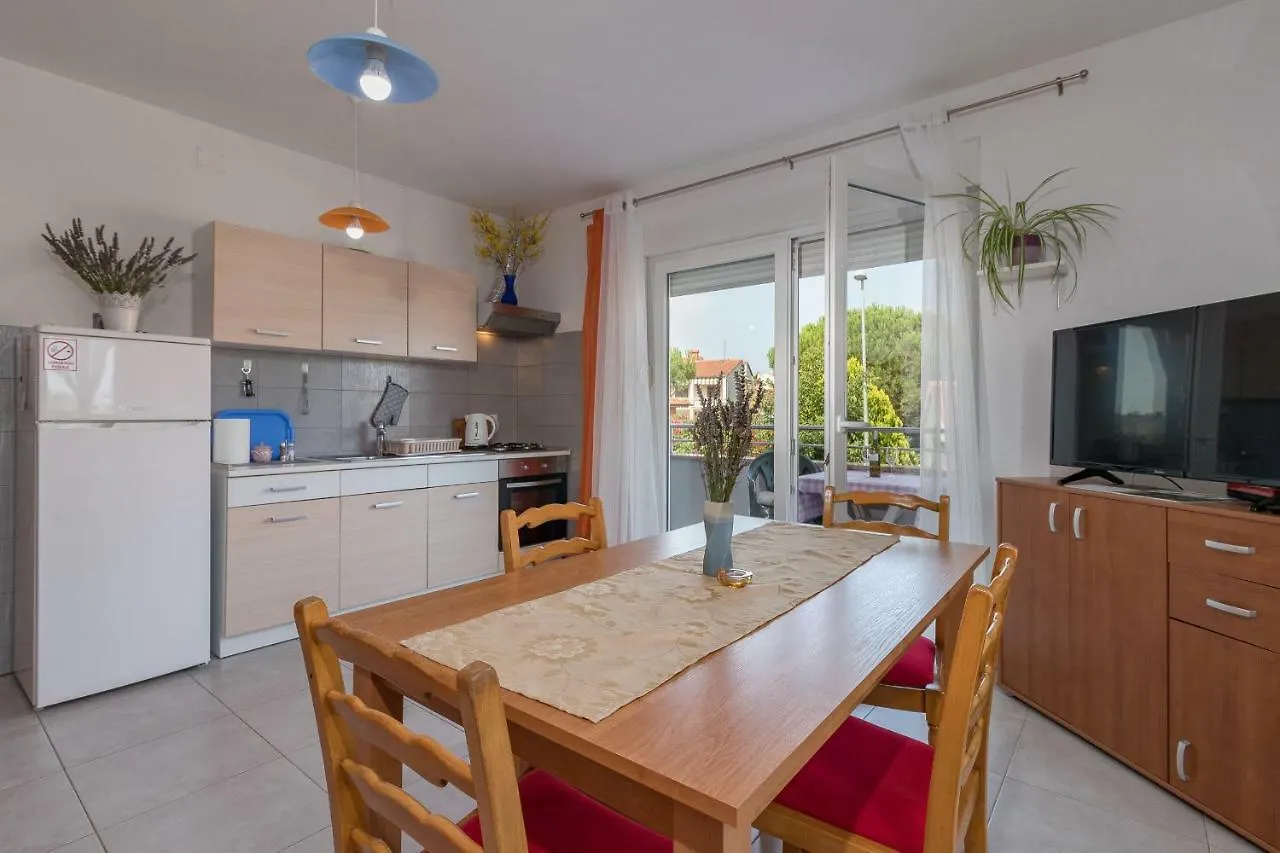 Antonija Apartment Пула